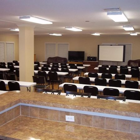 רואידוסו Village Lodge מראה חיצוני תמונה